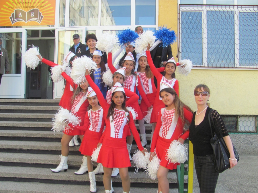 Cheerleading costumes Dimitar Gachev Secondary School - Pazardzhik