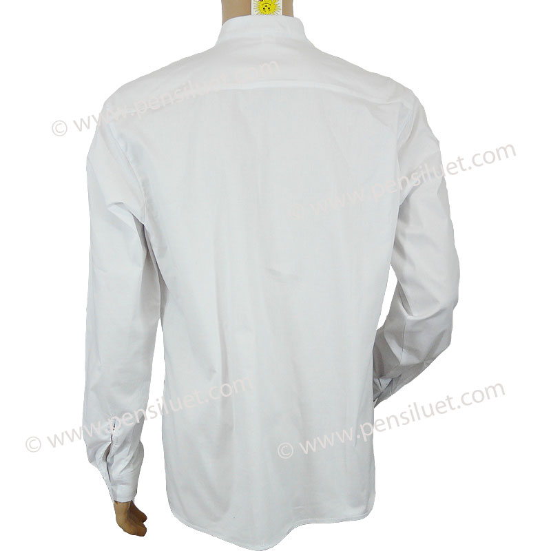 Men's shirt with embroidery 01